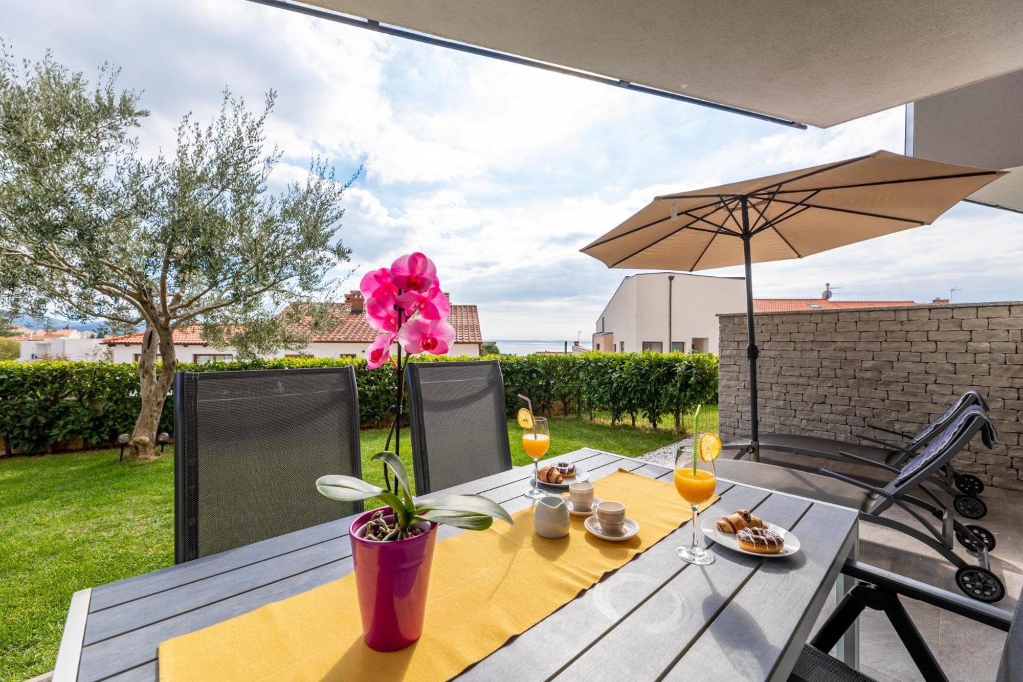 Apartment Elegance Krk Town Εξωτερικό φωτογραφία